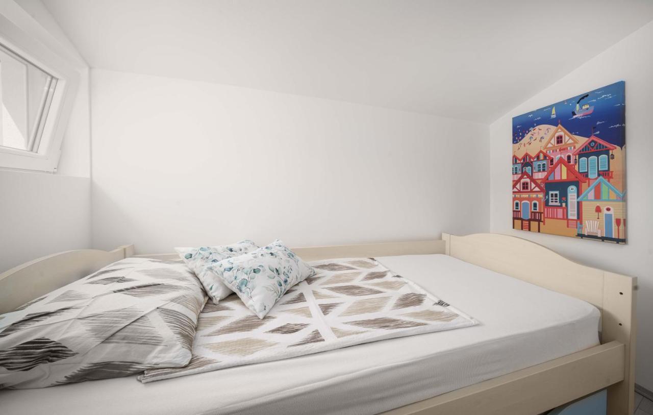 Vila Ms2 Apartment Tribunj  Bagian luar foto